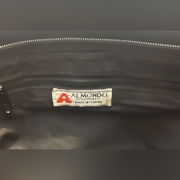 Almondo Originals Faux(?) Leather Black Clutch Bag - Picture 8 of 15